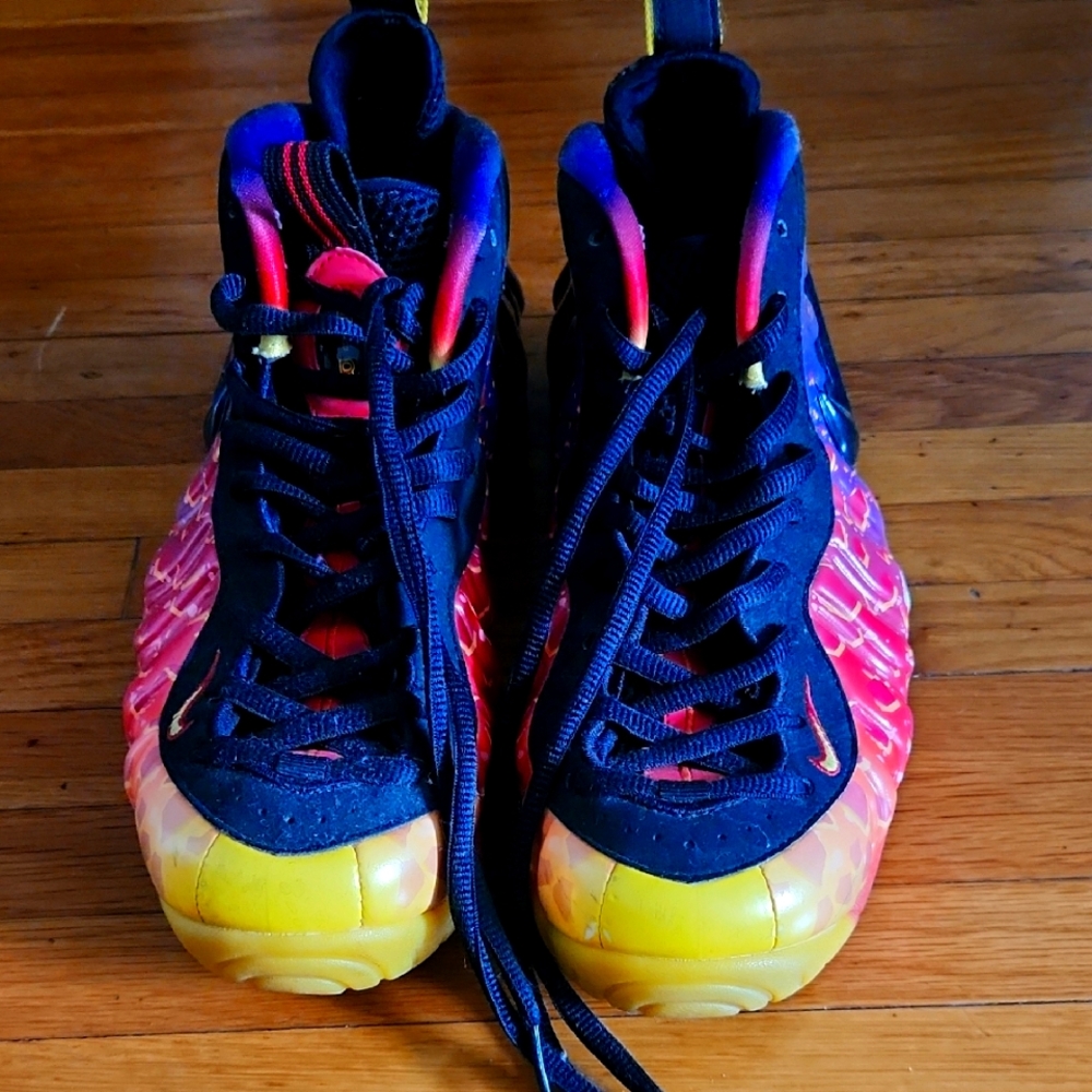 Nike foamposites lava